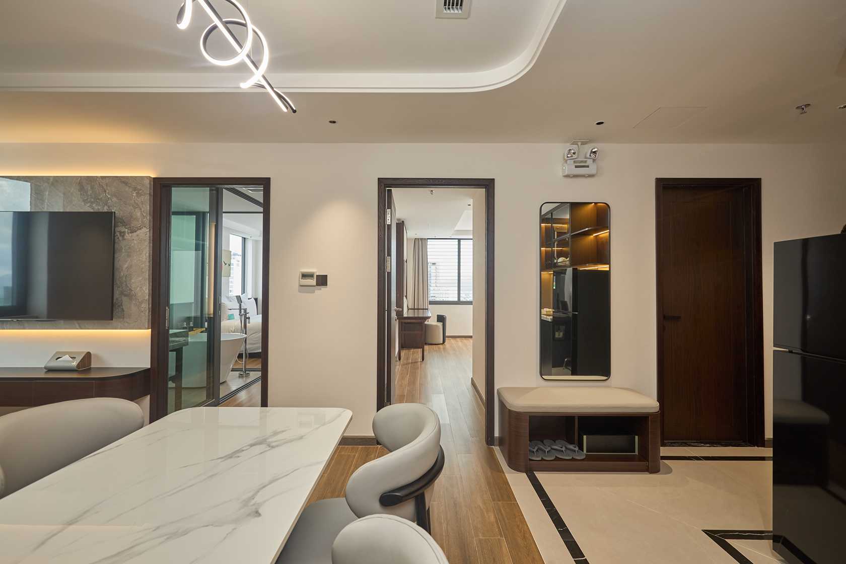ICONIQUE SUITE
